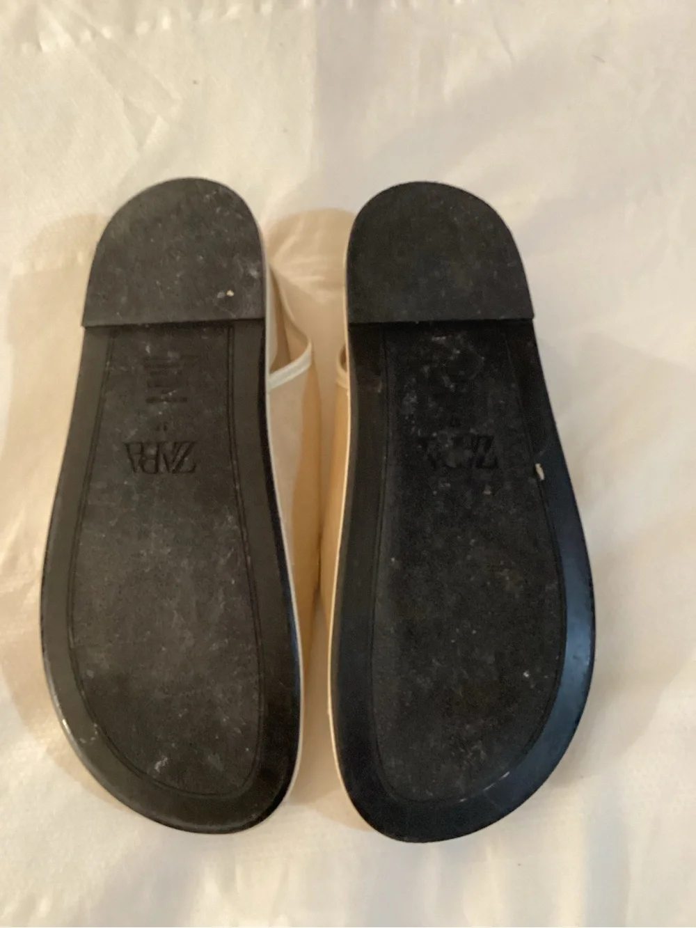 Zara Buckled Flat Mesh Sandals - Picture 11 of 14